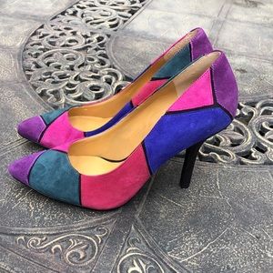 NINE WEST LEATHER HEELS. Size 7.5